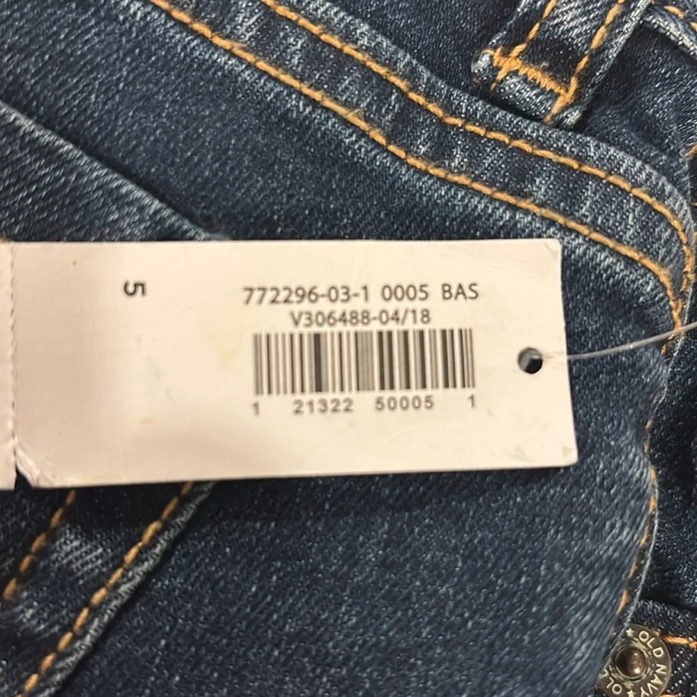 Old Navy‎ New with Tags Boy’s Built In Flex Blue Jeans Size 5
